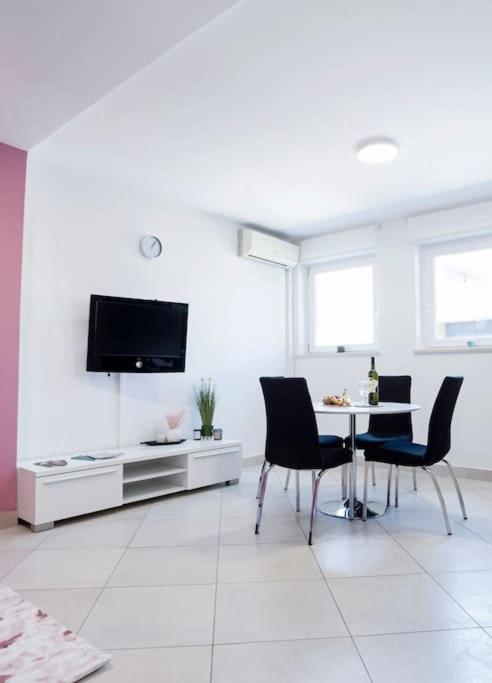 Lapad Cove Apartment Дубровник Екстериор снимка